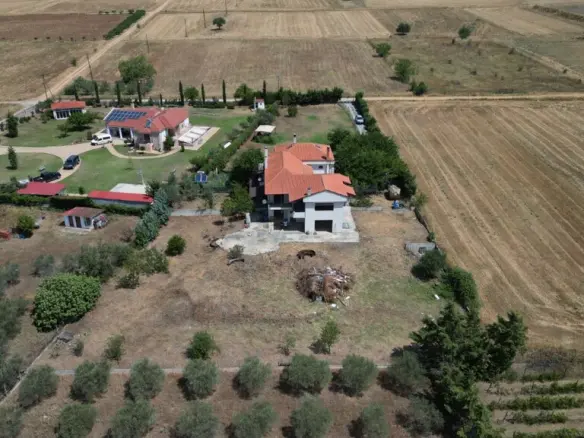 Maisonette Of 101 M² In The Suburbs Of Thessaloniki