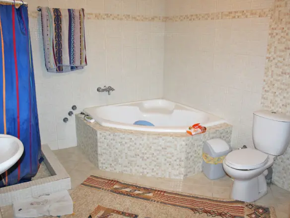 5-bedroom Detached House In Paralia, Greece (390 M²)