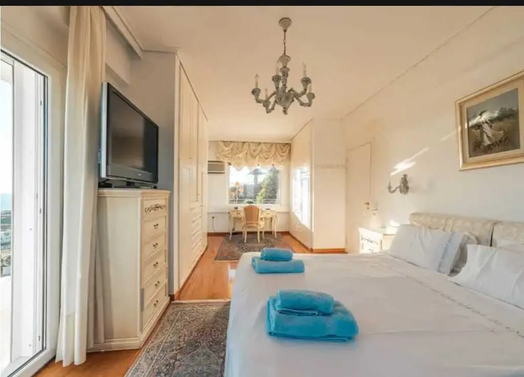 Villa Of 350 M² In Attica