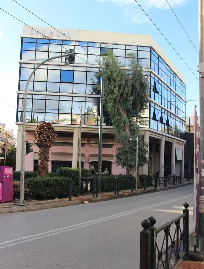 Building Of 1070 M² In Athens
