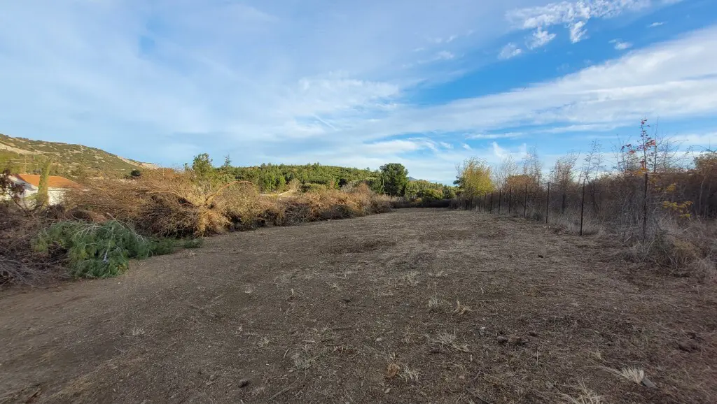 Land Of 4500 M² In The Suburbs Of Thessaloniki