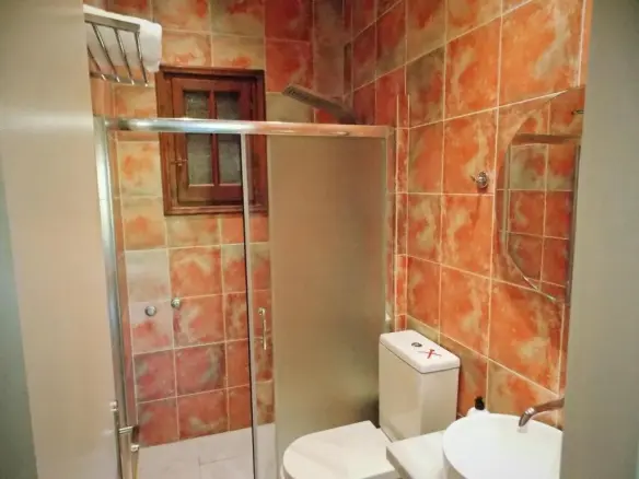 Hotel Of 500 M² In Corfu