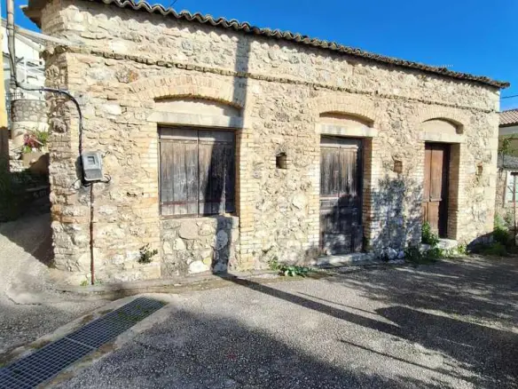 Detached House Of 101 M² In Corfu