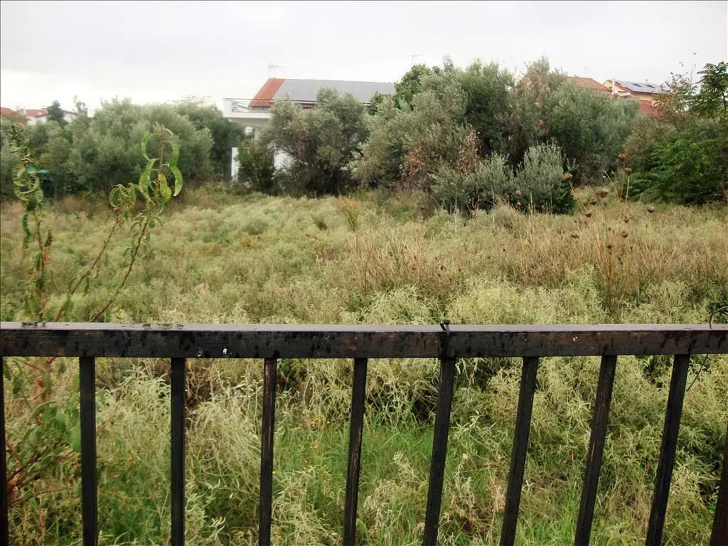 Land Of 949 M² In The Suburbs Of Thessaloniki