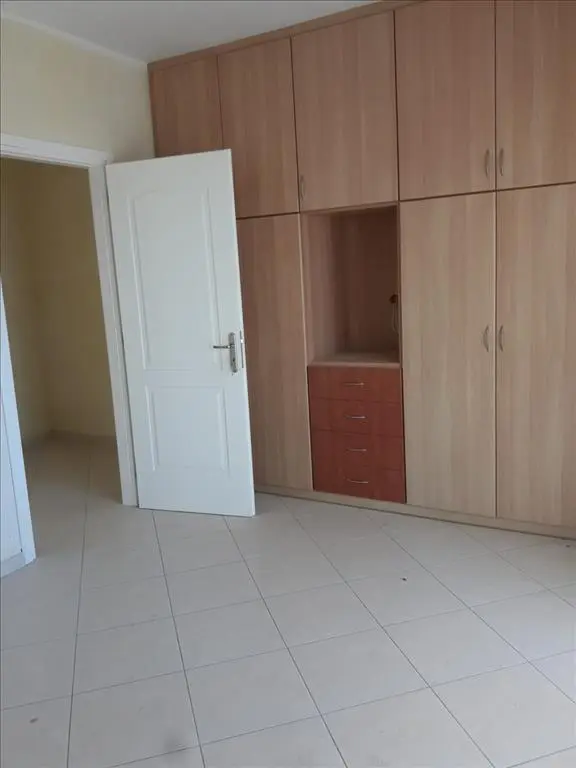 Dvoetažna kuća od 196 m² u istočnom Peloponezu