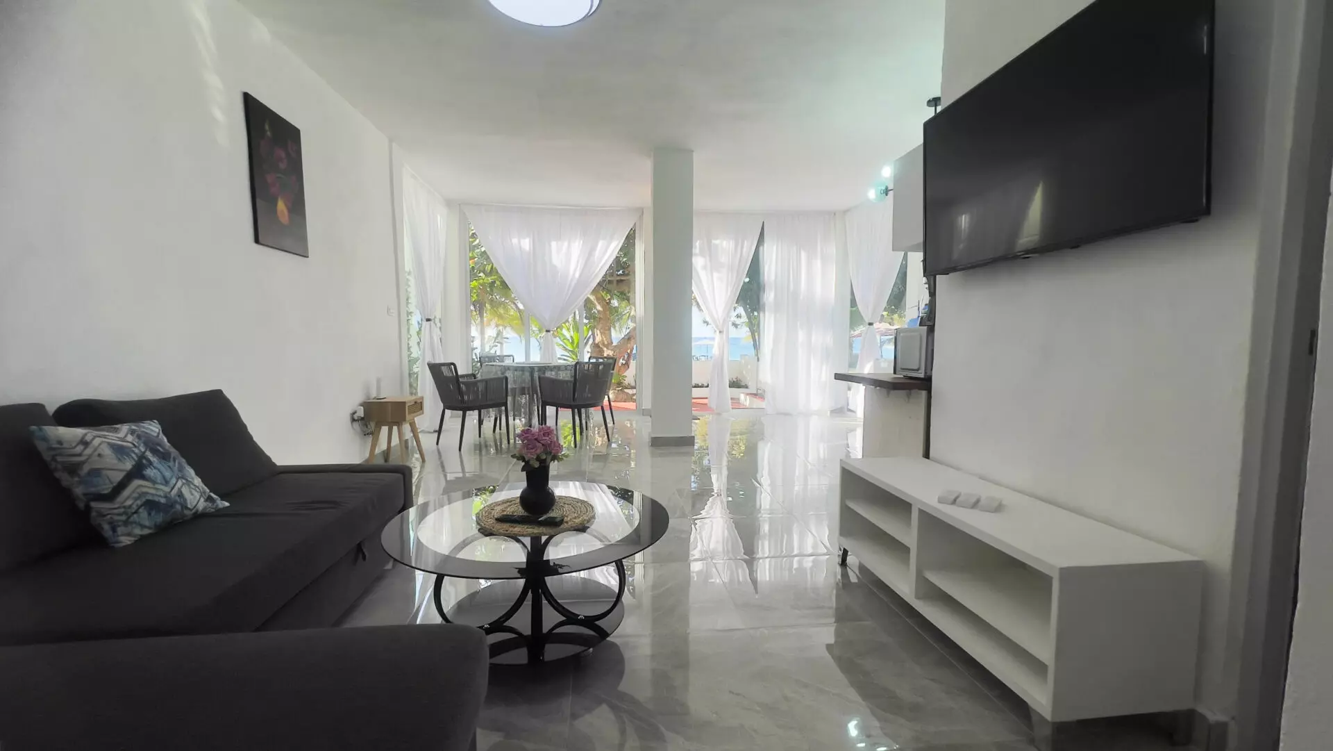Apartment Of 100 M² With Beachfront In Dominican Republic