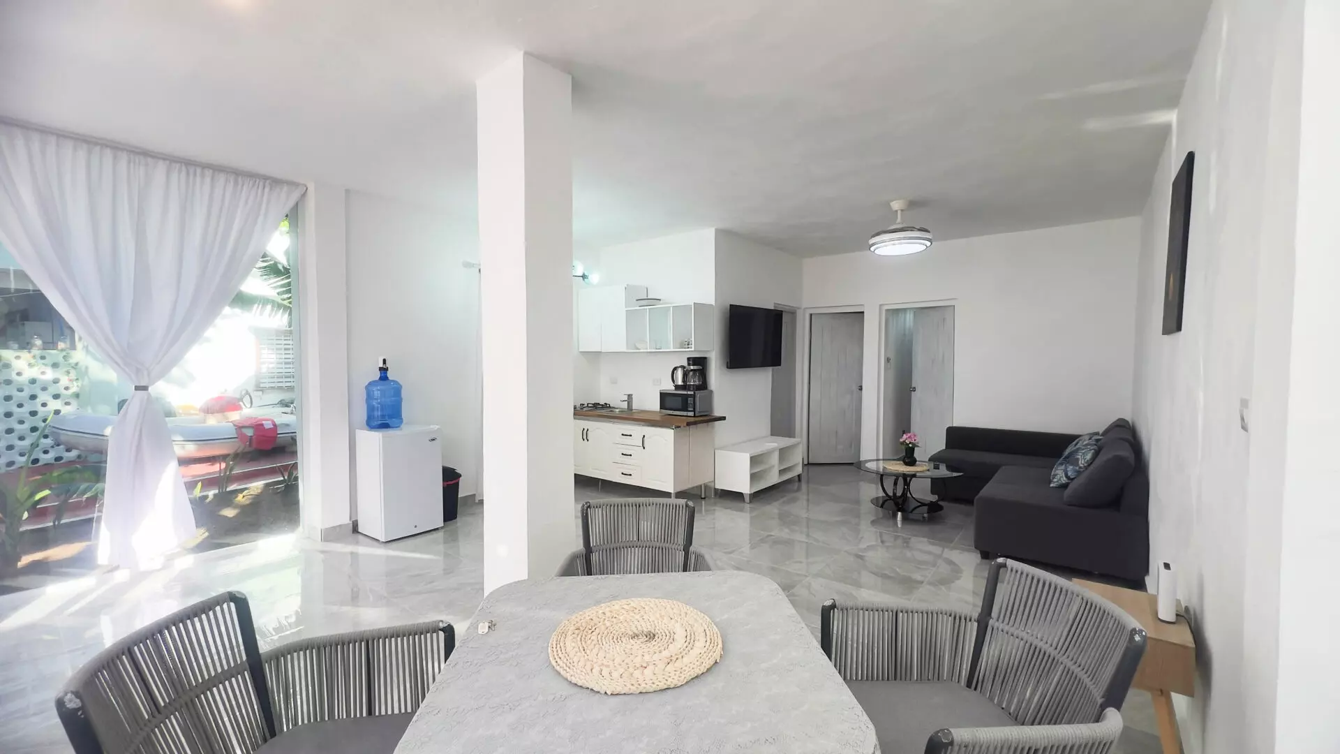 Apartment Of 100 M² With Beachfront In Dominican Republic