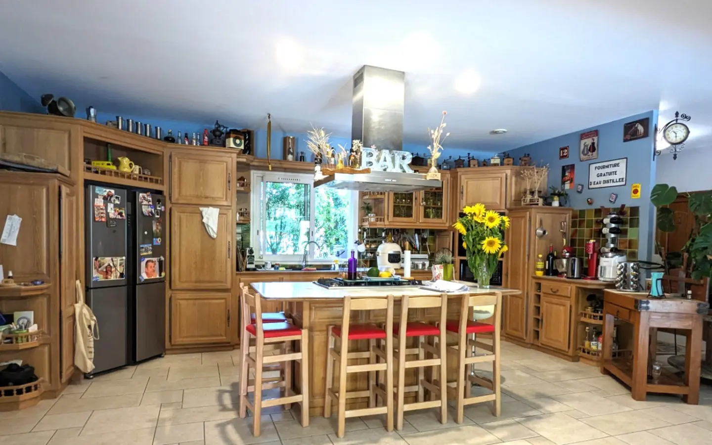 House Of 43 M² With 5 Bedrooms, Pool, Covered Terrace In Woodland Lodge, Nr Angoulême