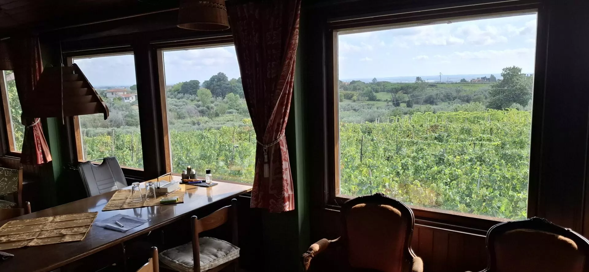 Villa Of 500 M² With Vineyard, Olive Grove And Swimming Pool In Wine Country Near Rome