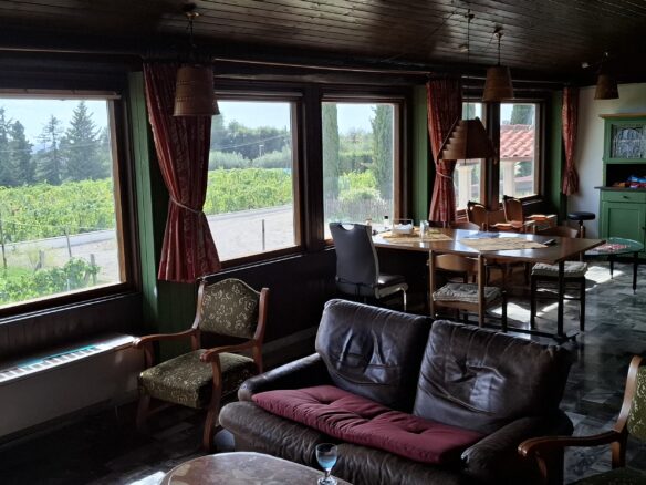 Villa Of 500 M² With Vineyard, Olive Grove And Swimming Pool In Wine Country Near Rome