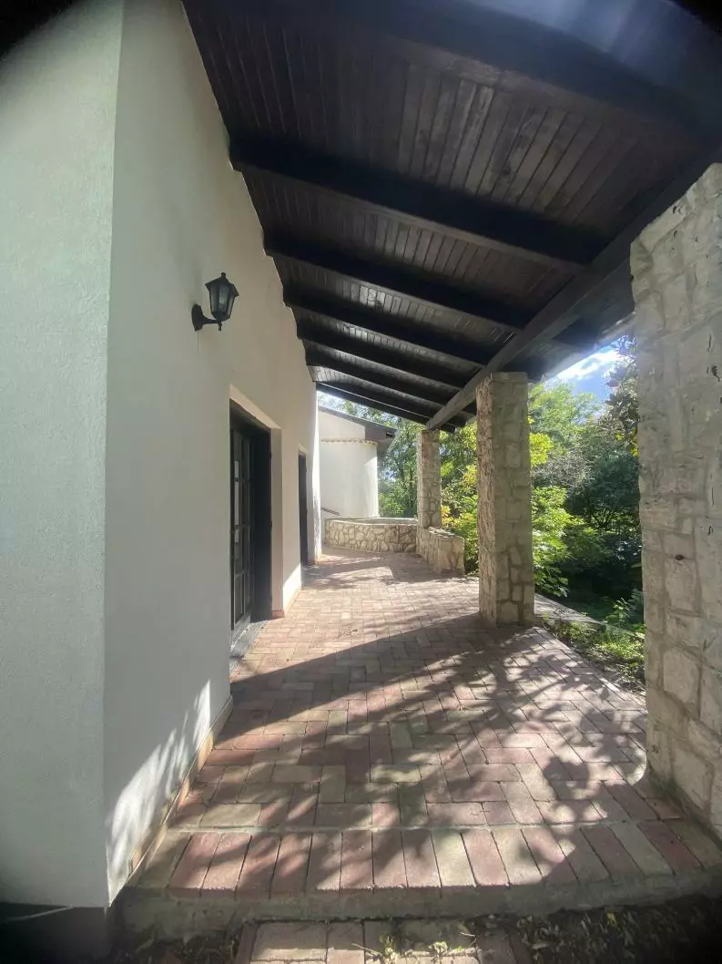 Spacious 280 M² Mediterranean Villa With Large Garden Near A Lake – Peaceful Countryside Living In Hungary
