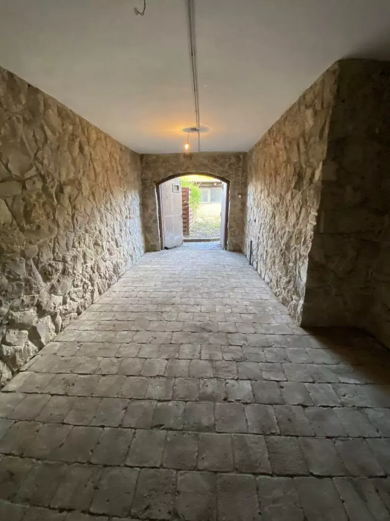 Spacious 280 M² Mediterranean Villa With Large Garden Near A Lake – Peaceful Countryside Living In Hungary