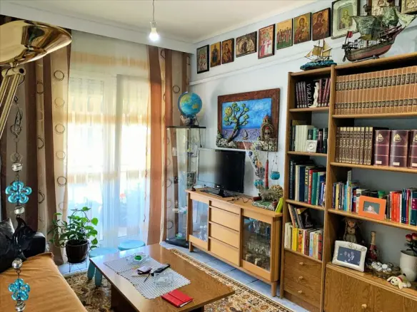 Flat Of 73 M² In Thessaloniki