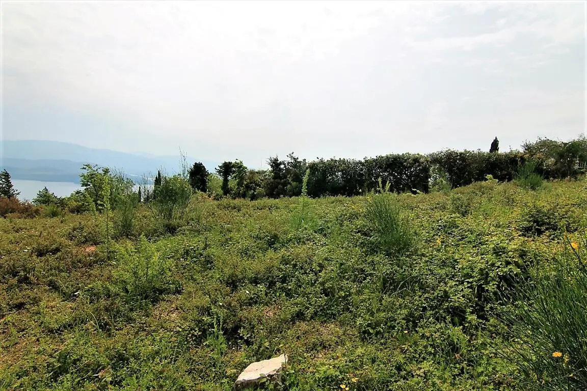 Land Of 2700 M² In Corfu