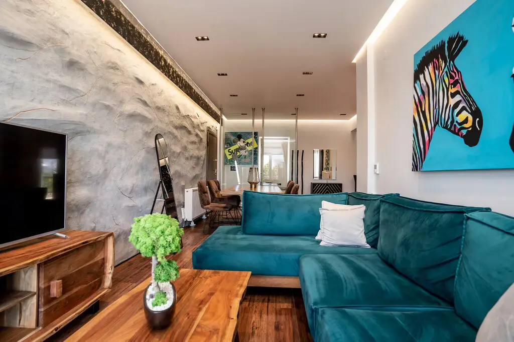 Flat Of 92 M² In Thessaloniki