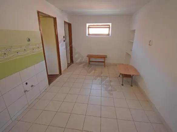 House Of 110 M² With In Vése, Somogy
