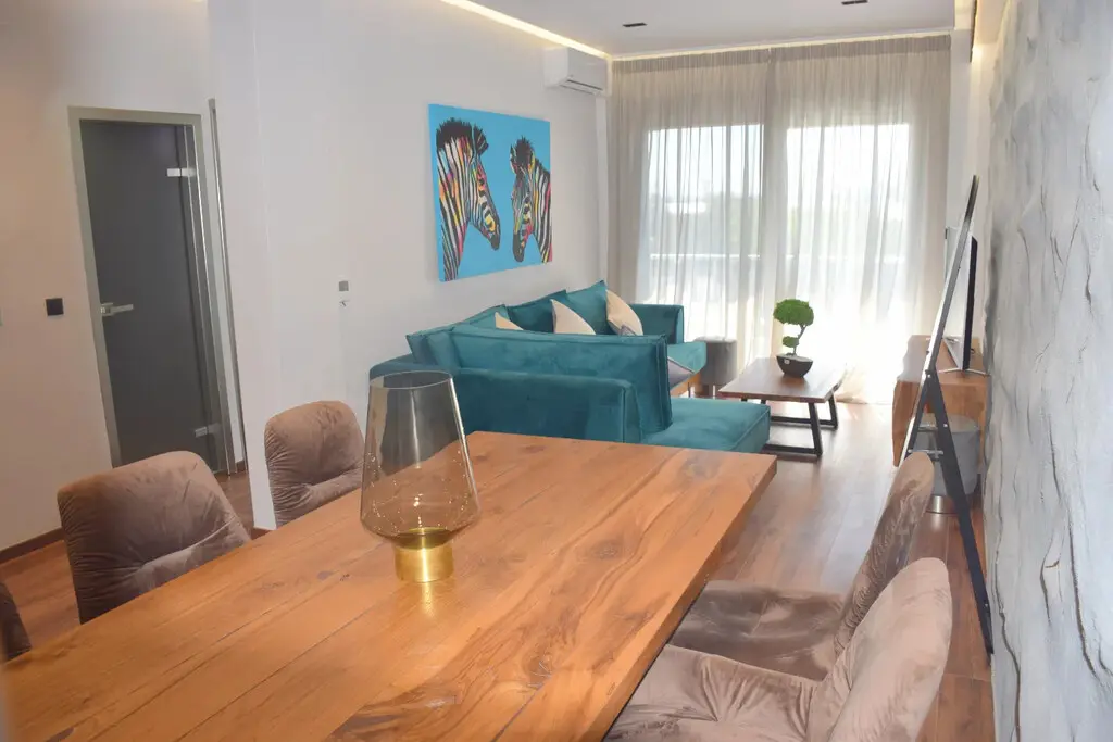 Flat Of 92 M² In Thessaloniki