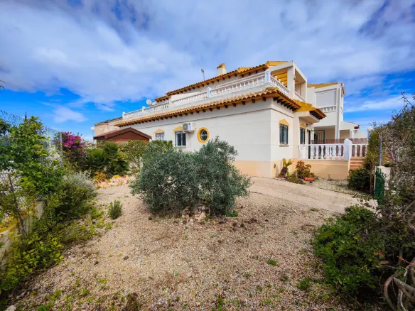 House Of 77 M² In Orihuela, Spain