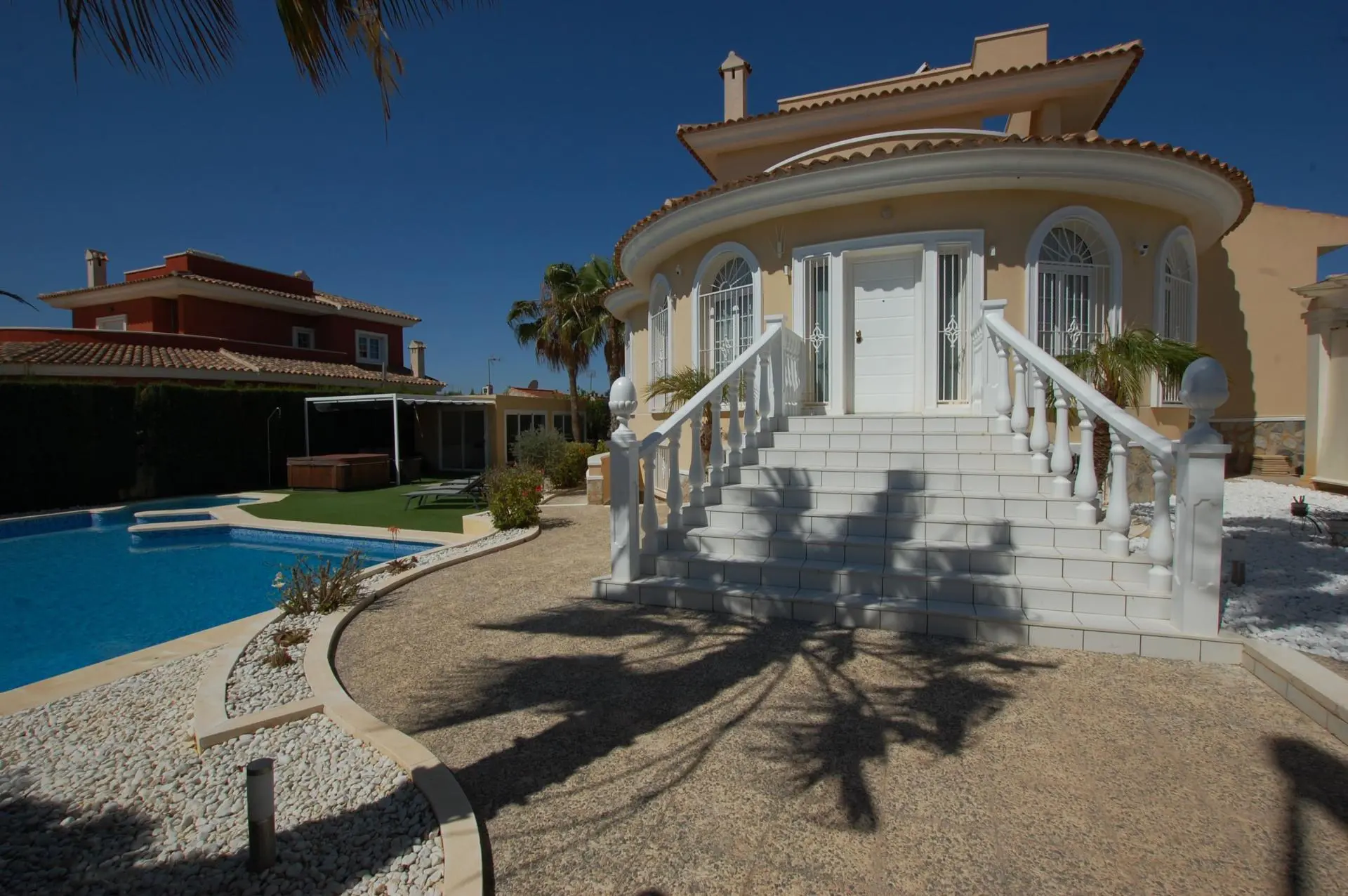 Villa Of 380 M² In Rojales, Spain
