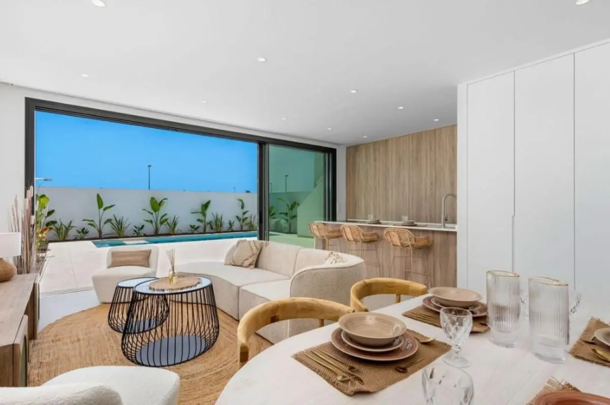 Villa Of 109 M² In Los Alcázares, Spain