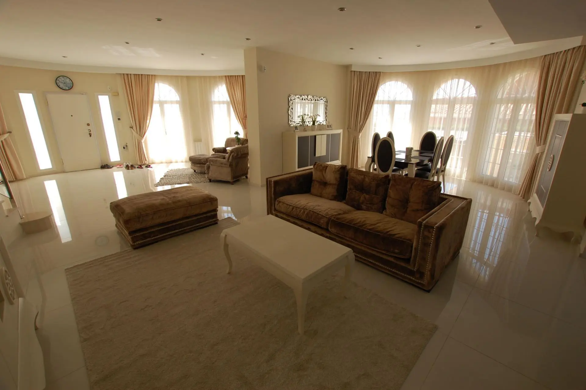 Villa Of 380 M² In Rojales, Spain