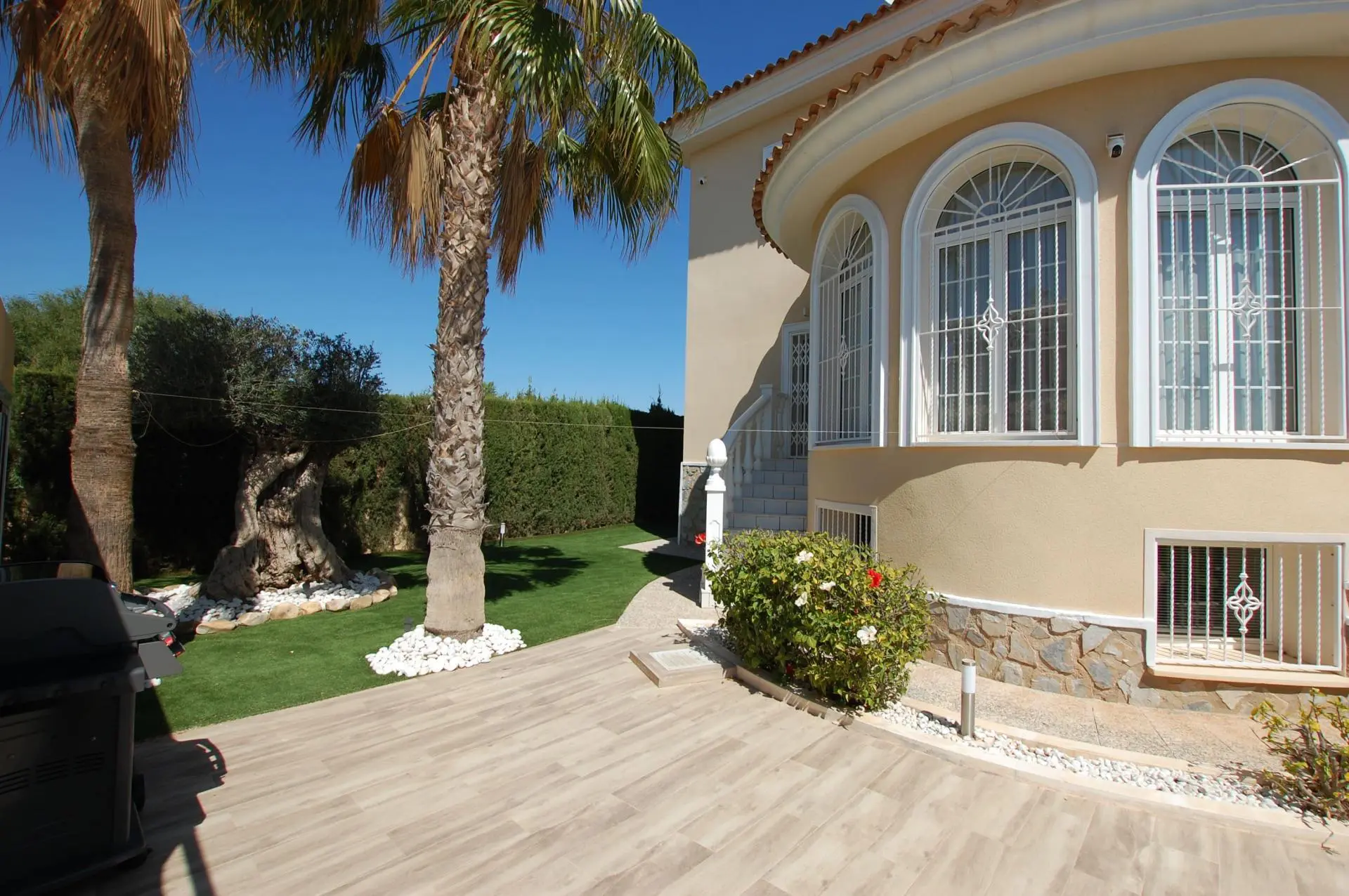Villa Of 380 M² In Rojales, Spain