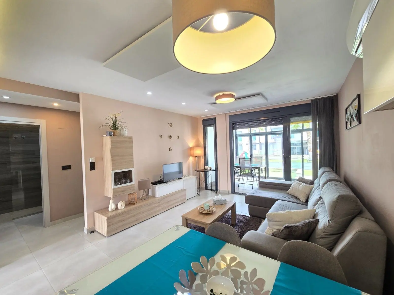 Apartment Of 78 M² In Torrevieja, Spain