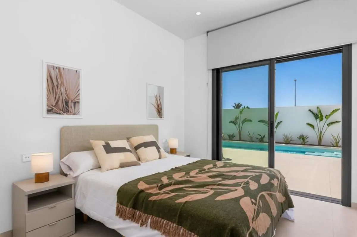 Villa Of 109 M² In Los Alcázares, Spain