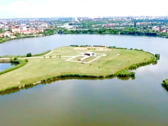Fundeni Island