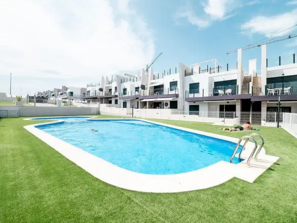 Apartment 85 M² In San Miguel De Salinas, Spain – Mediter Real Estate