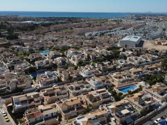3-bedroom Duplex In Torrevieja, Spain (61 M²)