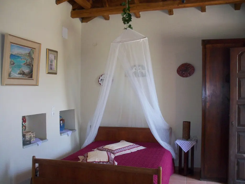 Detached House Of 233 M² In Volos-pilio