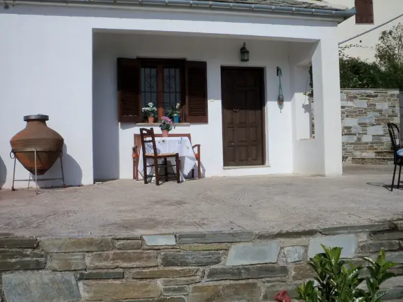 Detached House Of 233 M² In Volos-pilio