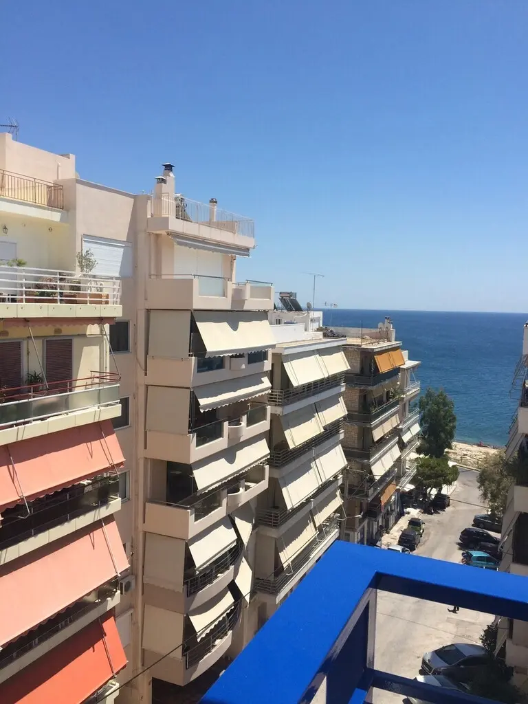 Flat Of 110 M² In Athens