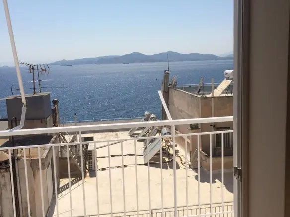 Flat Of 110 M² In Athens