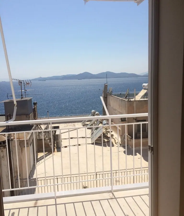 Flat Of 110 M² In Athens
