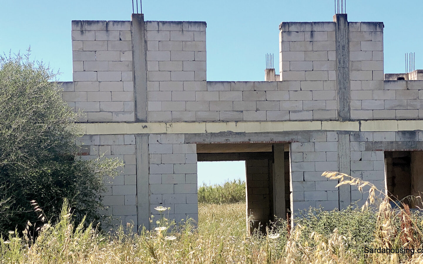 Unfinished Farmhouse With Three Hectares Land In Sardinia