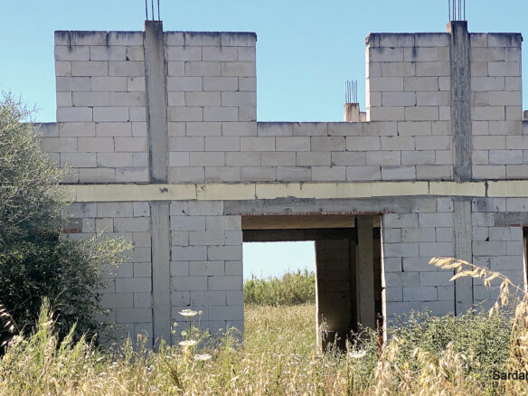 Unfinished Farmhouse With Three Hectares Land In Sardinia