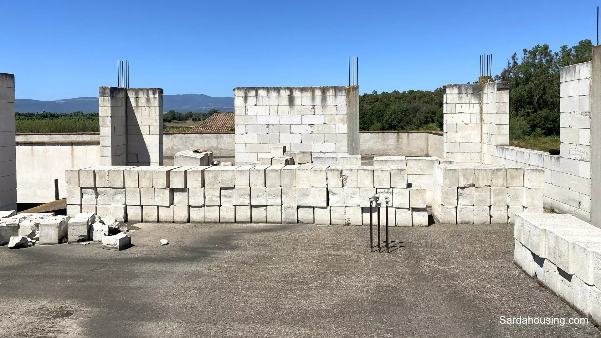 Farmhouse Of 0 M² With Three Hectares Land In Casale Màssama