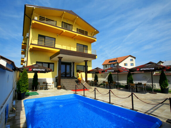Investment Opportunity – Turnkey Business – 4* Guesthouse – Mamaia Nord – The Saint-tropez Of The East
