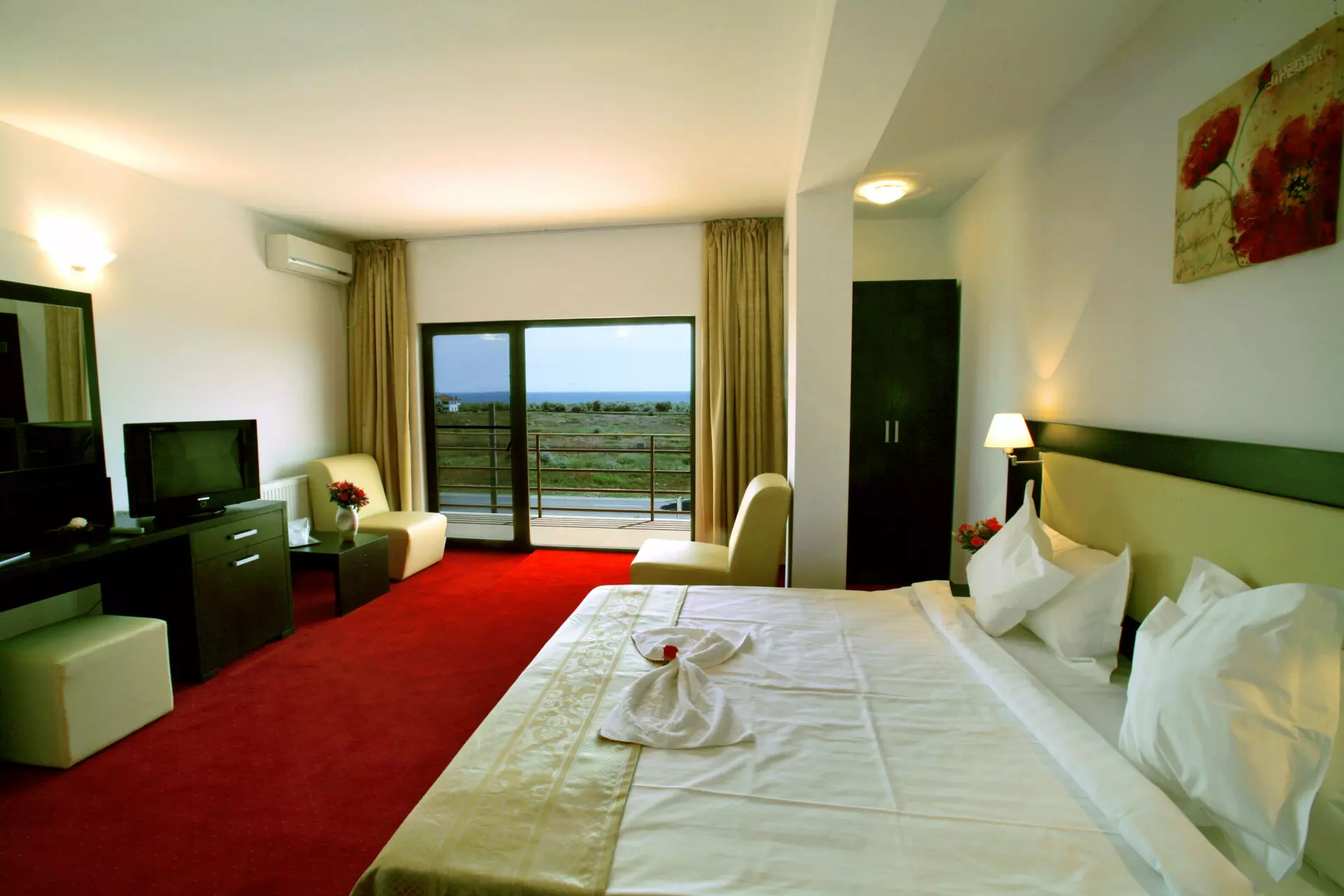 Investment Opportunity – Turnkey Business – 4* Guesthouse – Mamaia Nord – The Saint-tropez Of The East