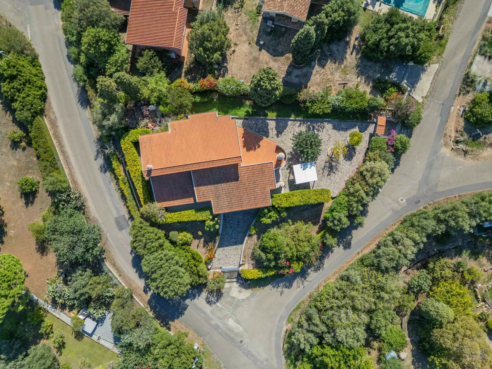 Villa Of 300 M² With 5 Bedrooms And Swimming Pool In Miami