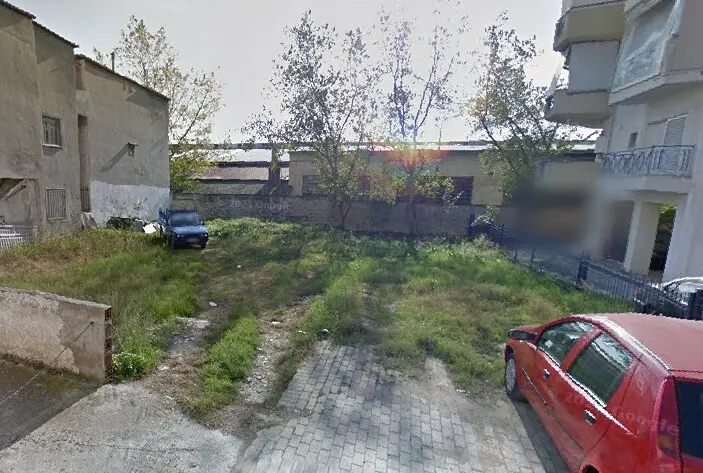 Land Of 303 M² In Thessaloniki