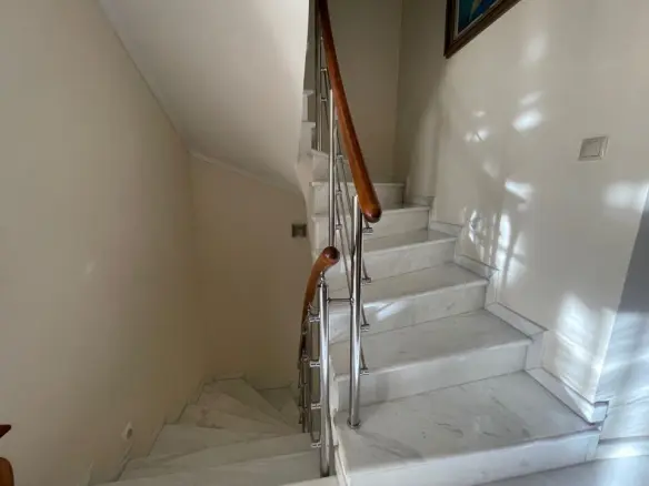 Detached House Of 295 M² In The Suburbs Of Thessaloniki
