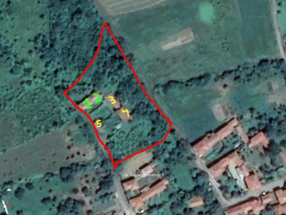 Estate Of 1000 M² With A Large Yard And Fast Access To Sofia (airport)
