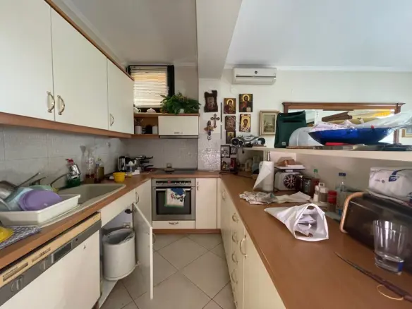 Detached House Of 295 M² In The Suburbs Of Thessaloniki
