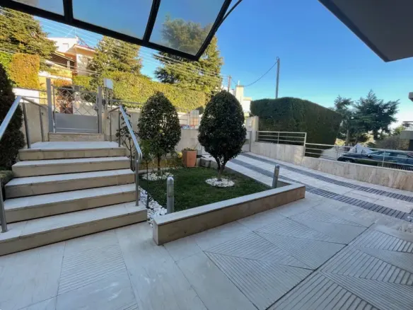 Detached House Of 295 M² In The Suburbs Of Thessaloniki
