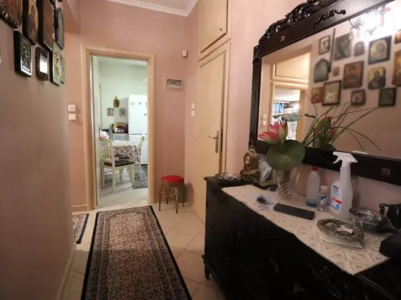 Flat Of 110 M² In Thessaloniki