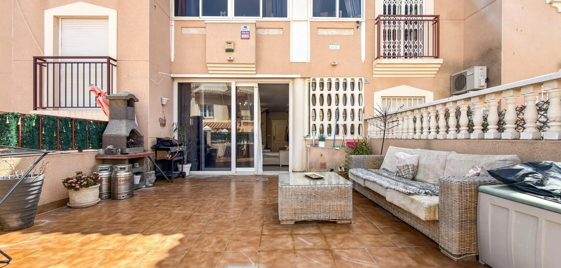 Terraced House Of 100 M² In Orihuela Costa, Spain