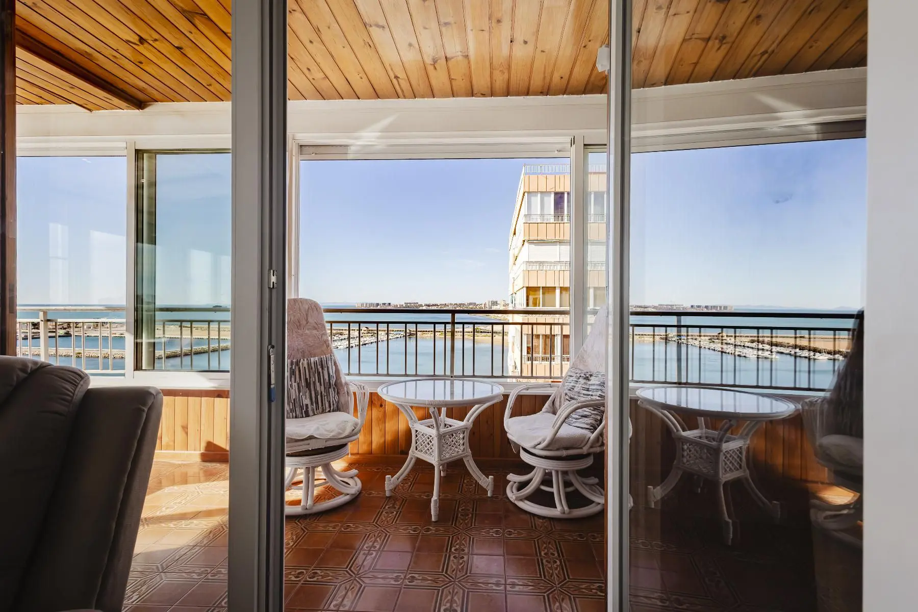 Apartment Of 100 M² With Mediterranean Sea View In Torrevieja, Spain